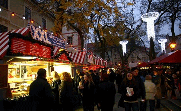 Christmas Market Bratislava - Hlavné námestie (Main Square)