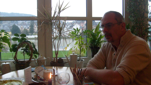 Argophilia CEO Phil Butler, lunching at Schloß Café.