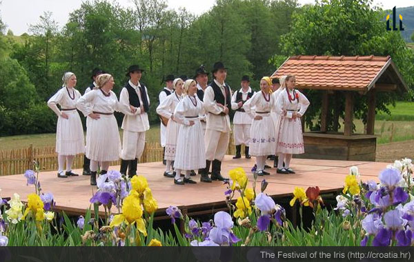 Festival of the Iris: folk dances.