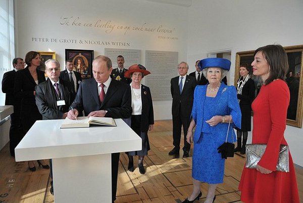 Putin and Queen Queen Beatrix 