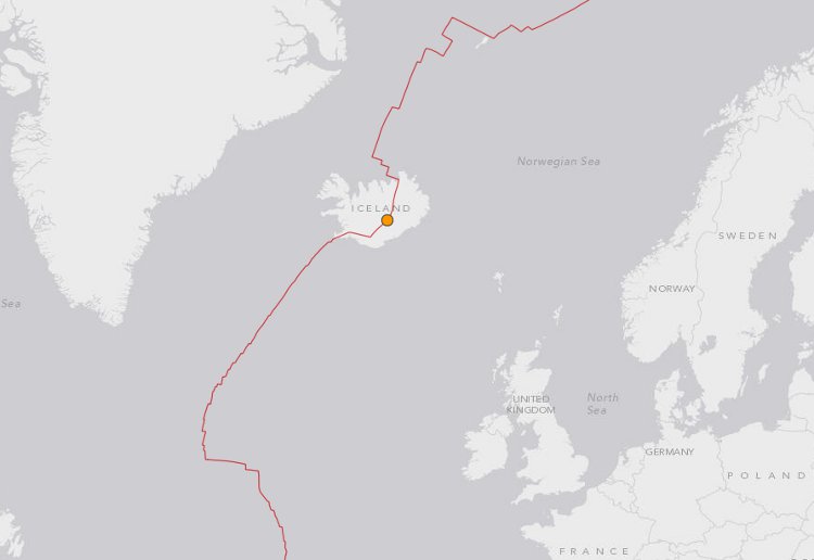 4.8 magniture 117km WNW of Hofn, Iceland 2014-08-22 01:50:22 UTC+02:003.9 - USGS