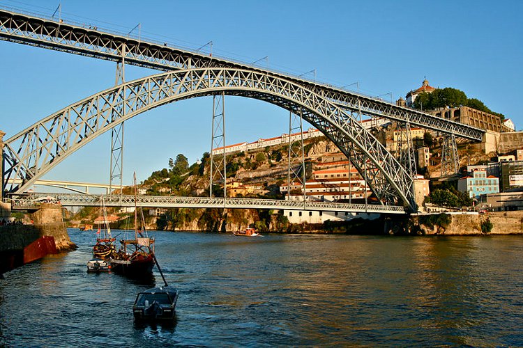 Dom Luís Bridge
