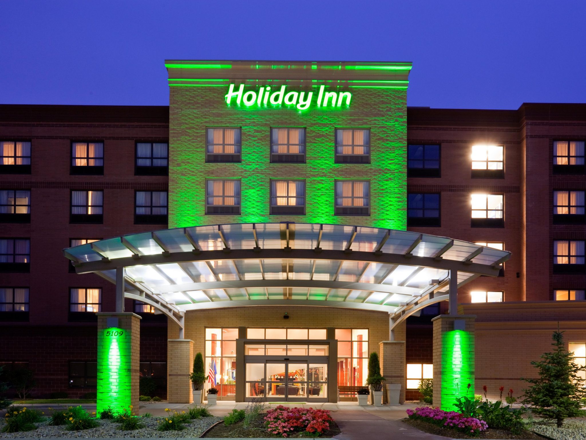IHG signs eight new Holiday Inn® & Holiday Inn Express ...