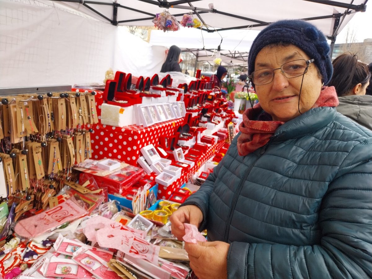 A Mărțișor seller, Mrs Florica