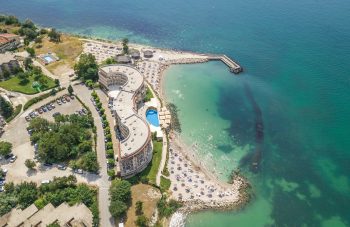 Royal Bay Resort