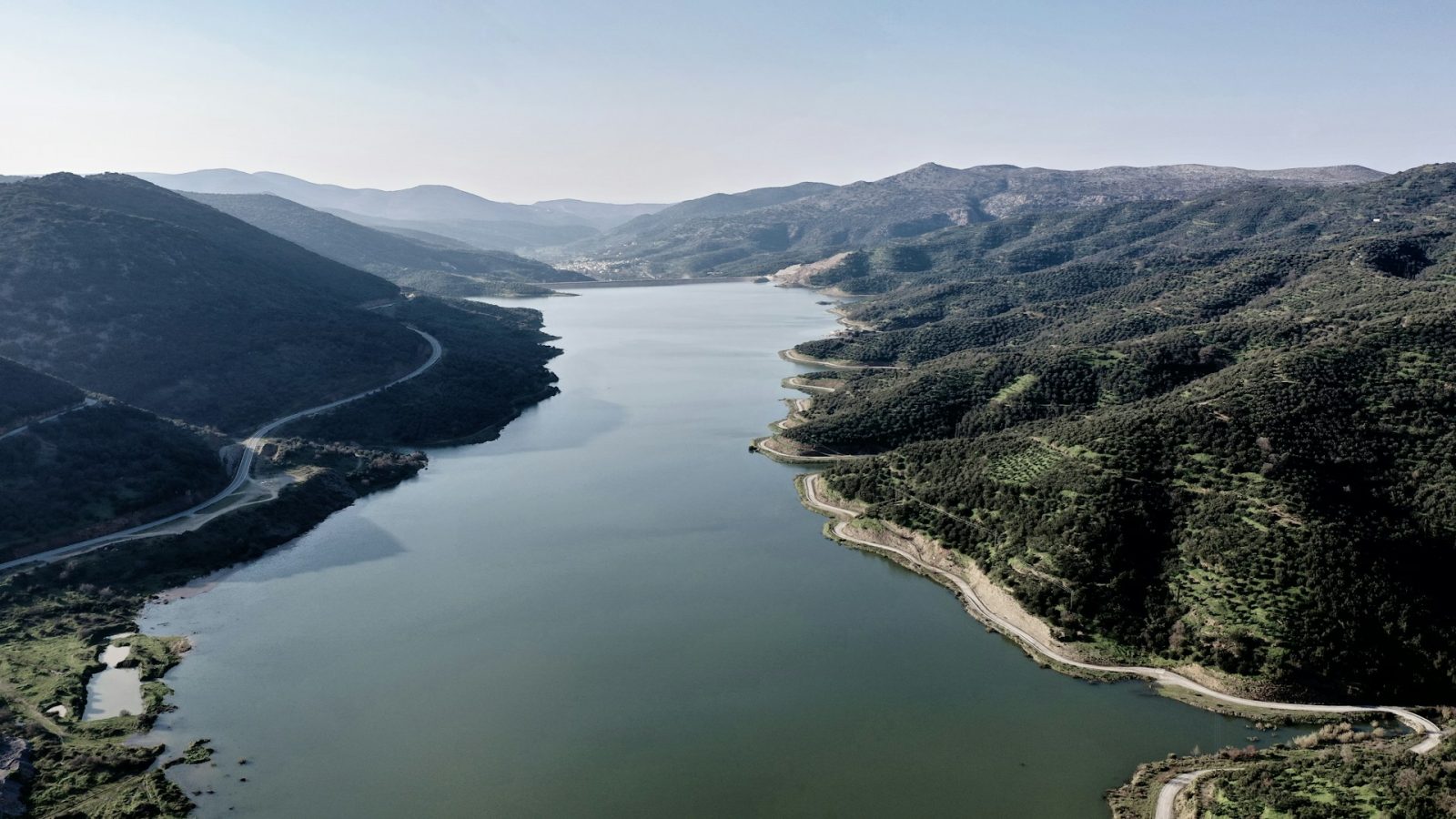 Four new dams in Crete aim to boost agricultural production on the island. Foreseen combined cost: €550 million. Aposelemis Dam