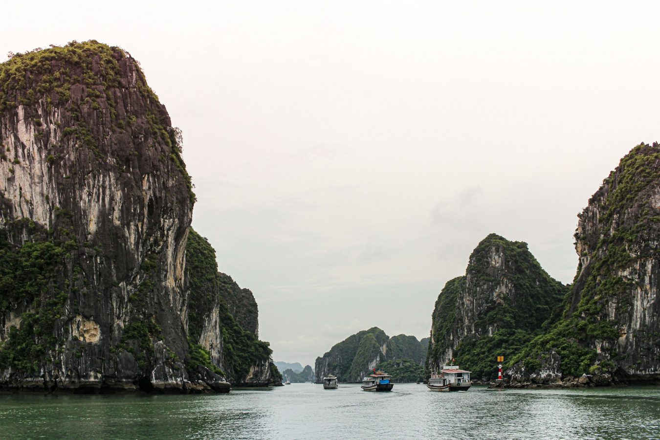 Hạ Long Bay, Hà Phong, Hạ Long, Quảng Ninh, Vietnam