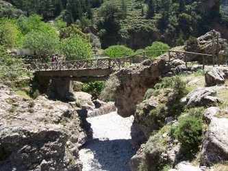 Authorities in Crete are searching for a missing 21-year-old German tourist who vanished after hiking Samaria Gorge on February 13th.
