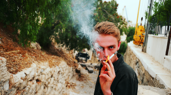 smoking in Greece