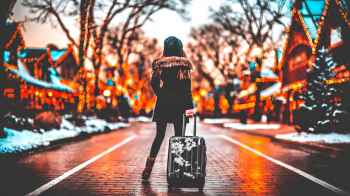 45 Christmas quotes AI illustration