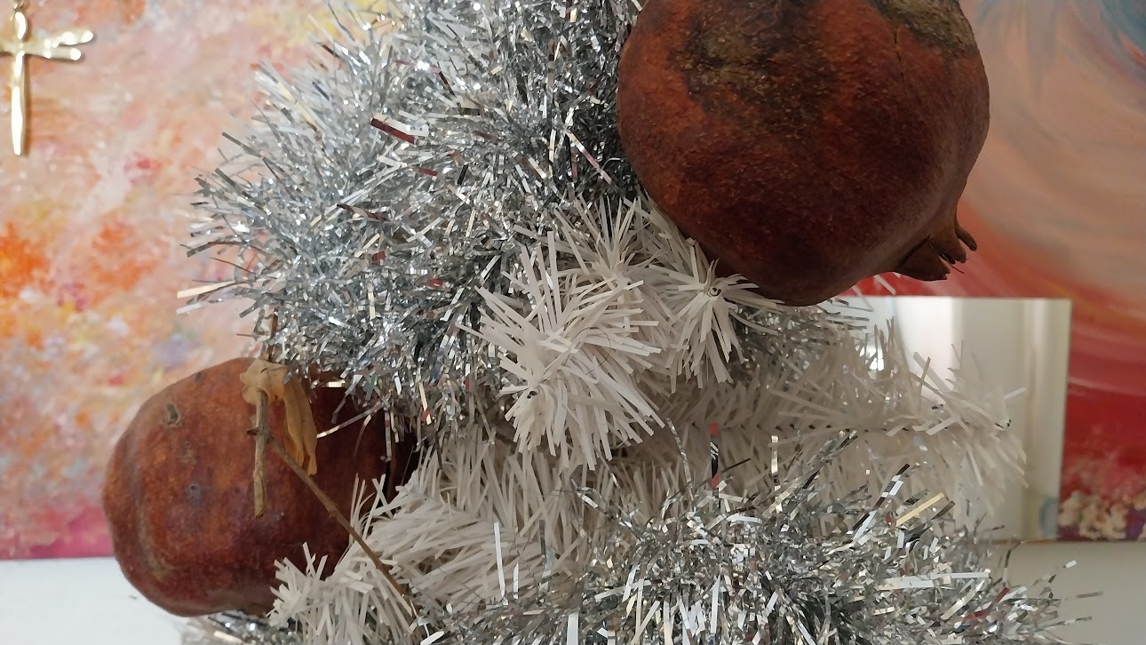 dry pomegranates in my Christmas tree