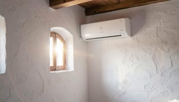 Crete avoiding air conditioning