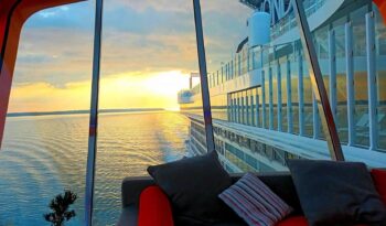 Souda port cruise traffic